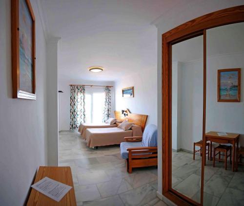 טורמולינוס Apartamentos Guaquin מראה חיצוני תמונה